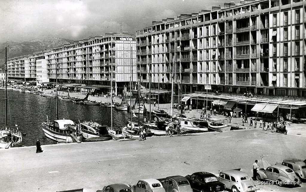 83 Toulon Le Quai.jpg